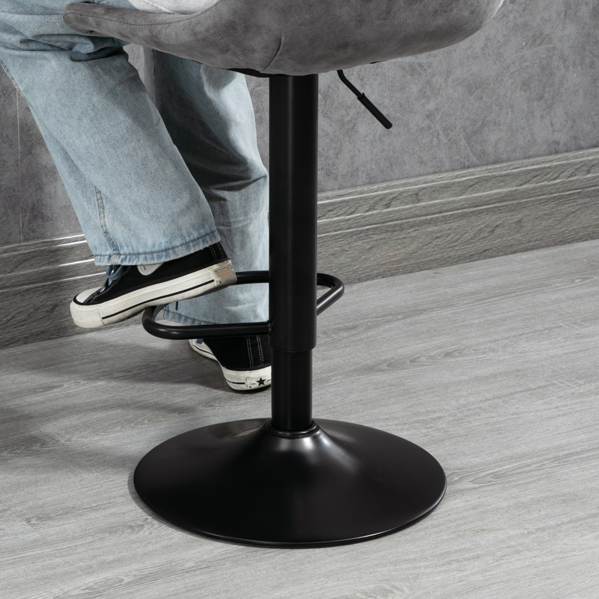 Set Of 2 Microfibre Retro Tub Bar Stools w/ Metal Frame Footrest Home Seat Grey HOMCOM